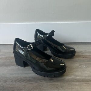 Black Chunky Doll Shoes